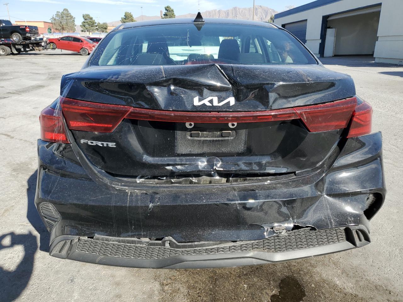 2024 Kia Forte Lx - Image 6