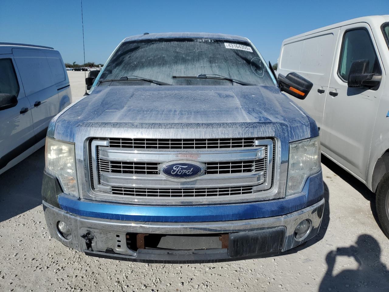 2014 Ford F150 Super Cab - Фото 5