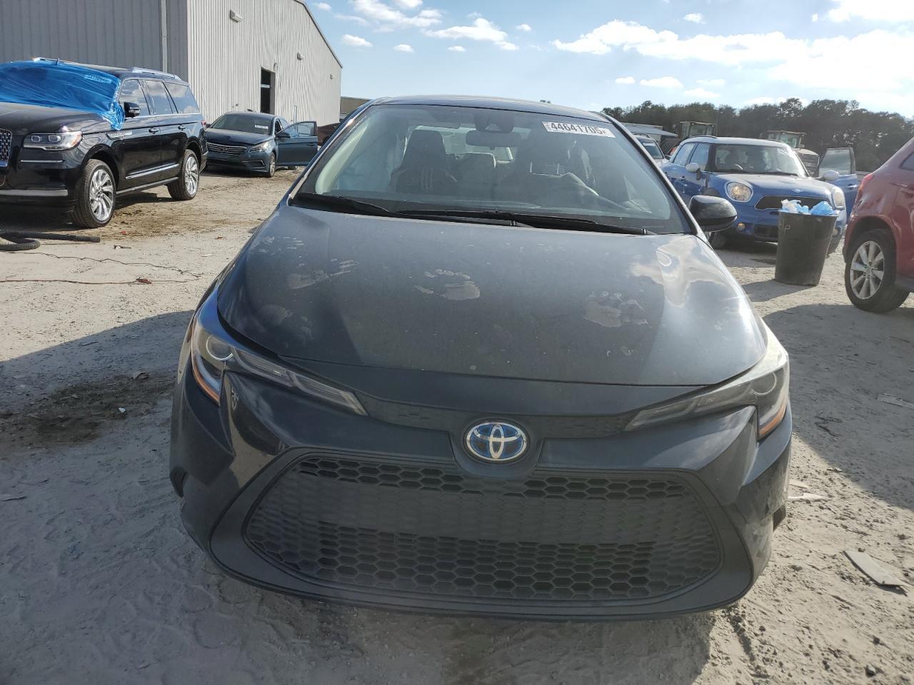 2022 Toyota Corolla Le - Фото 5