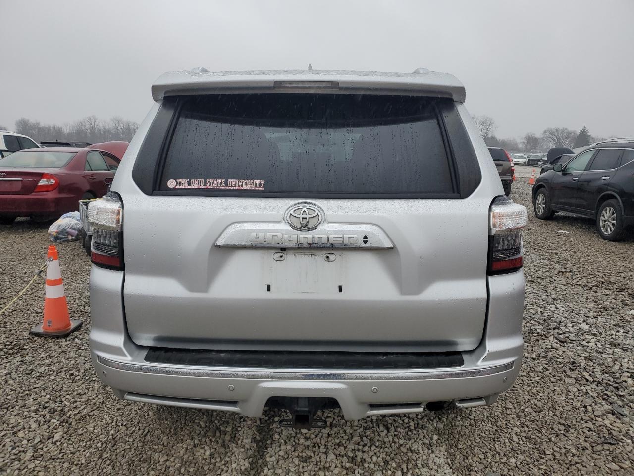 2014 Toyota 4Runner Sr5 - Фото 6