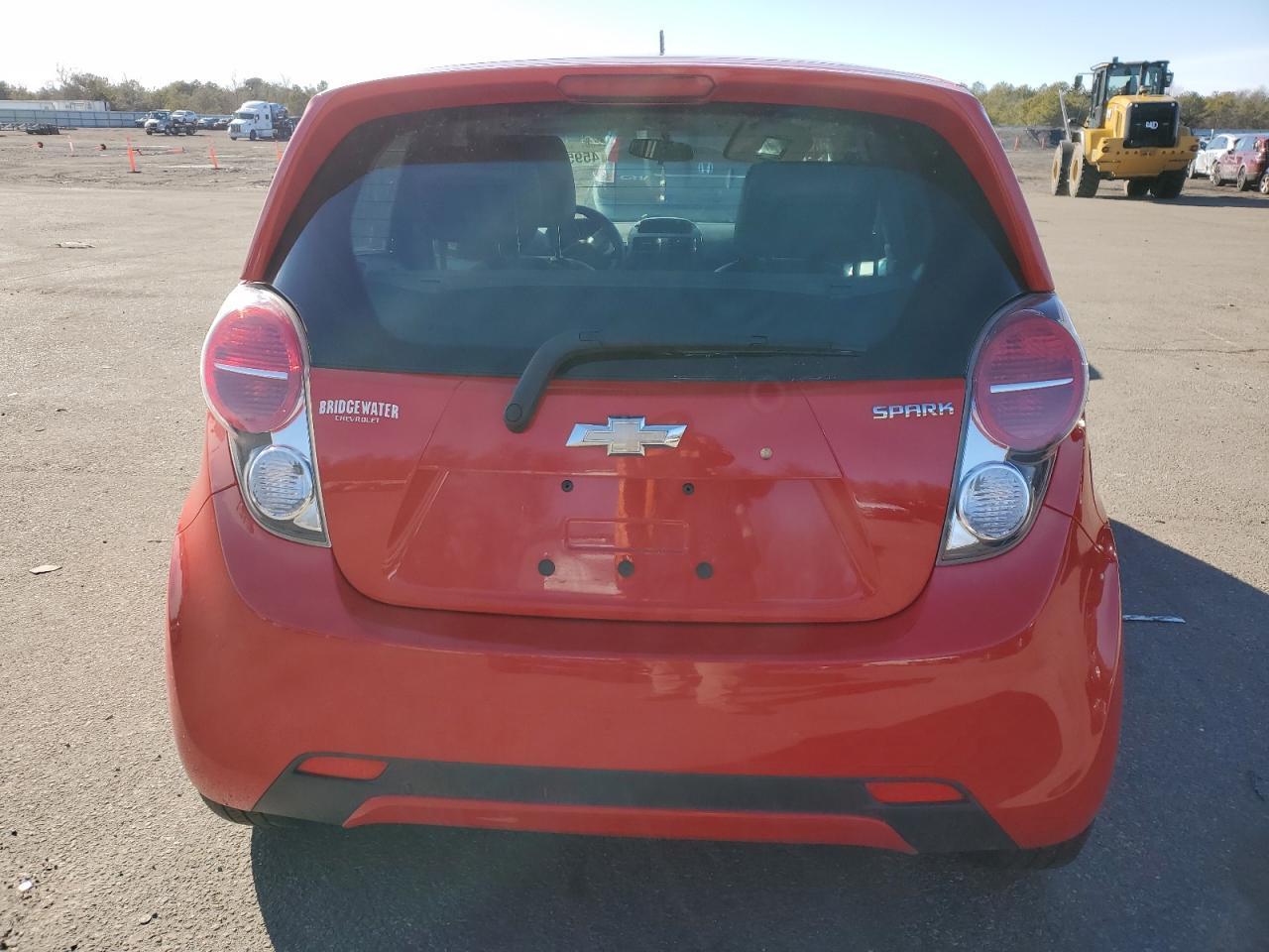 2014 Chevrolet Spark 1Lt - Фото 6