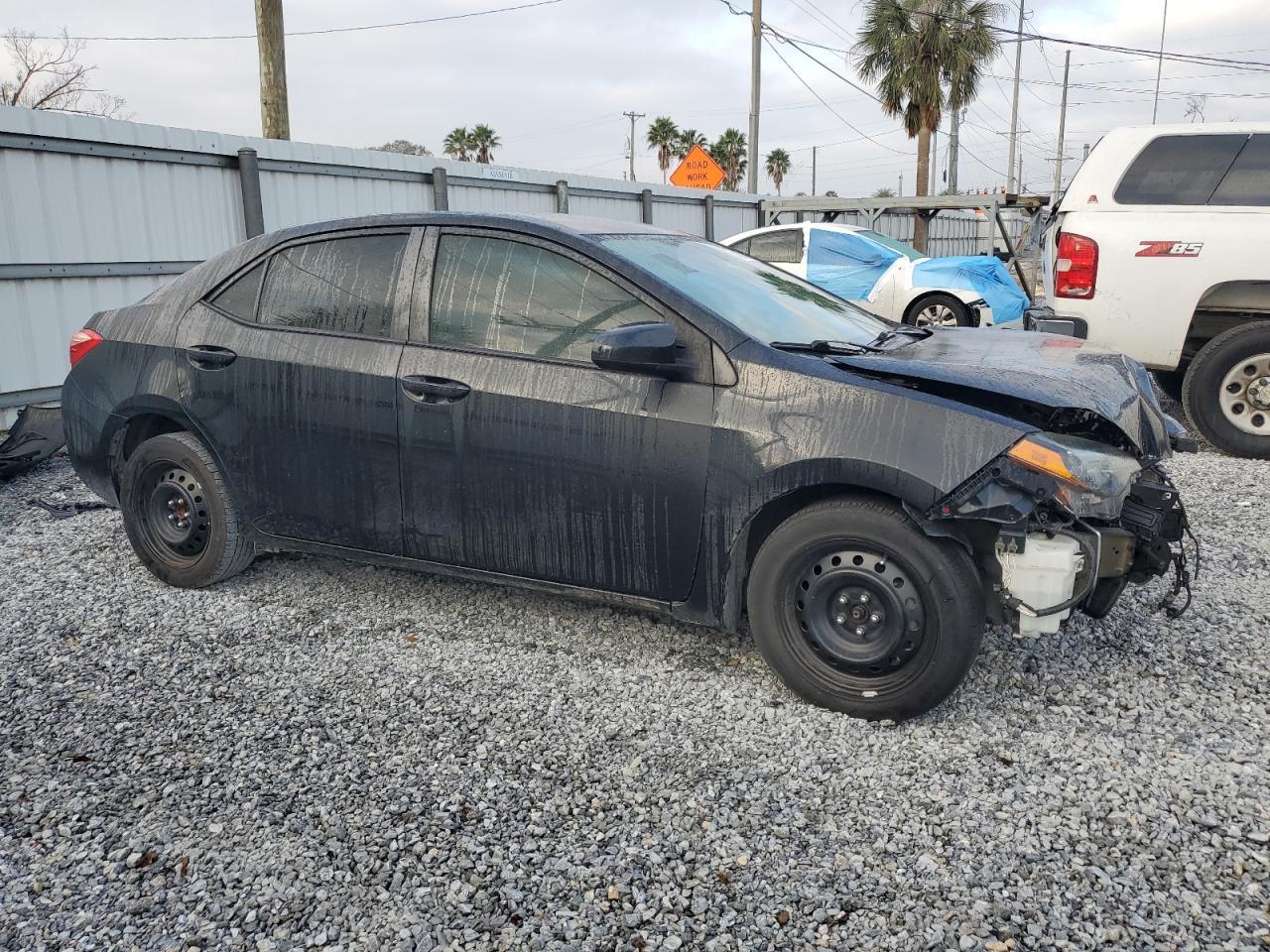 2019 Toyota Corolla L - Image 4