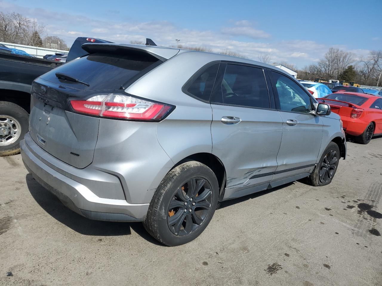 2024 Ford Edge Se - Фото 3