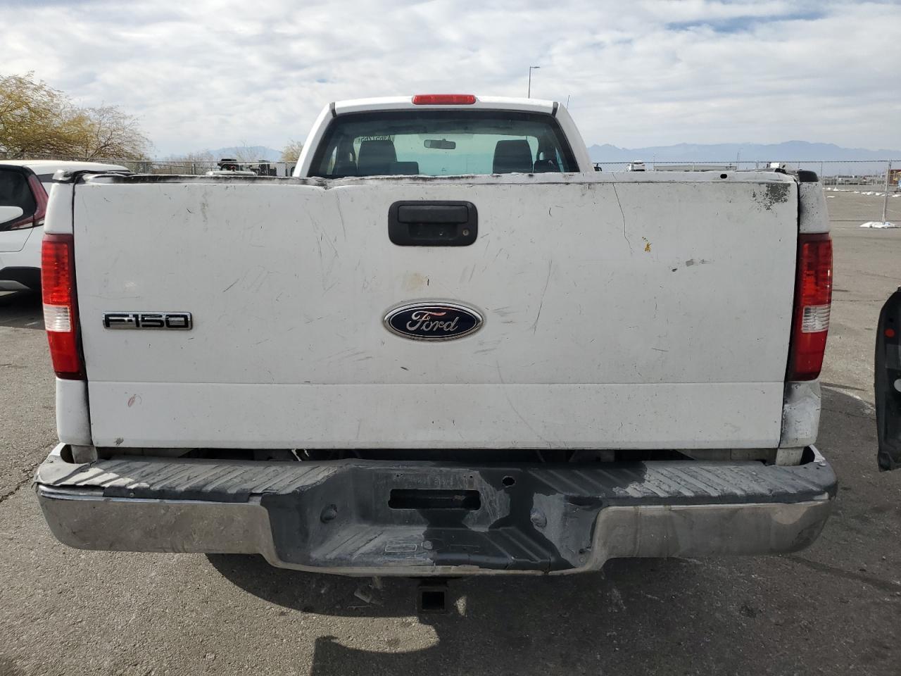 2005 Ford F150 - Image 6