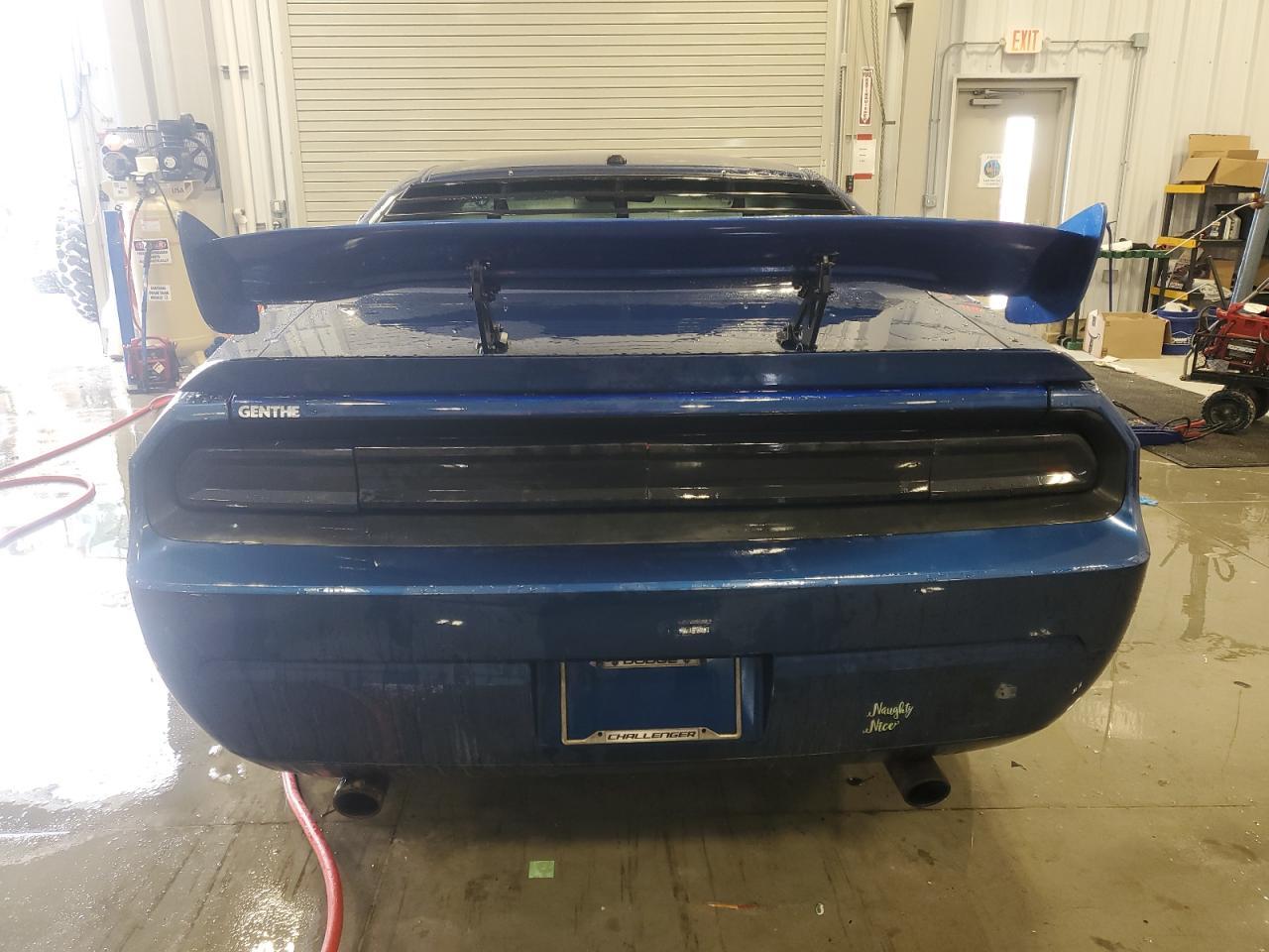 2010 Dodge Challenger Se - Image 6