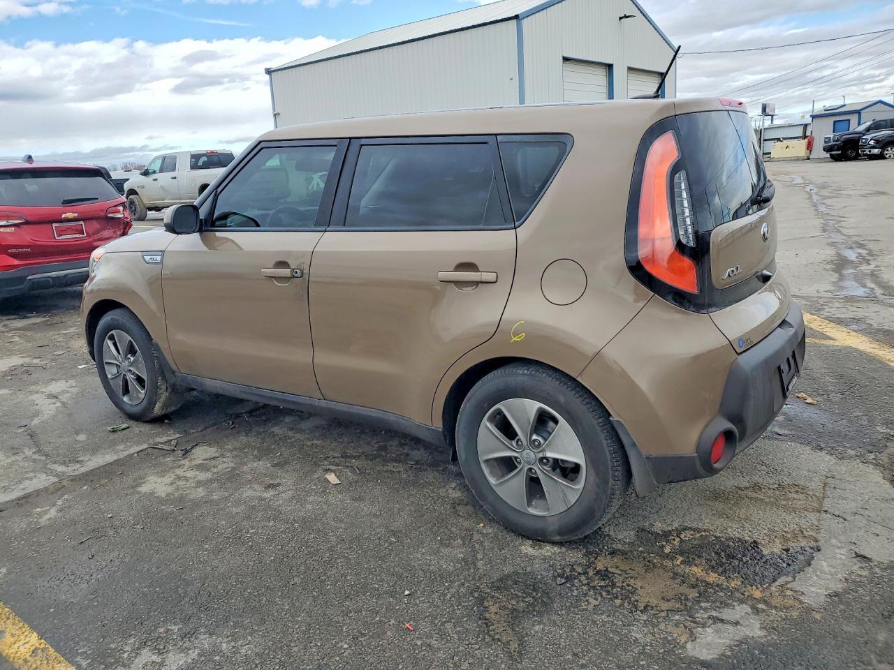 2016 Kia Soul - Image 2