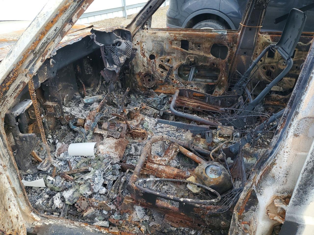 1998 Jeep Cherokee Sport - Image 7
