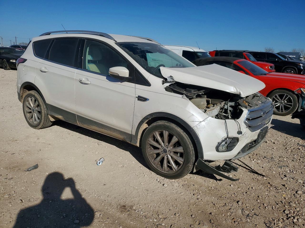 2017 Ford Escape Titanium - Фото 4