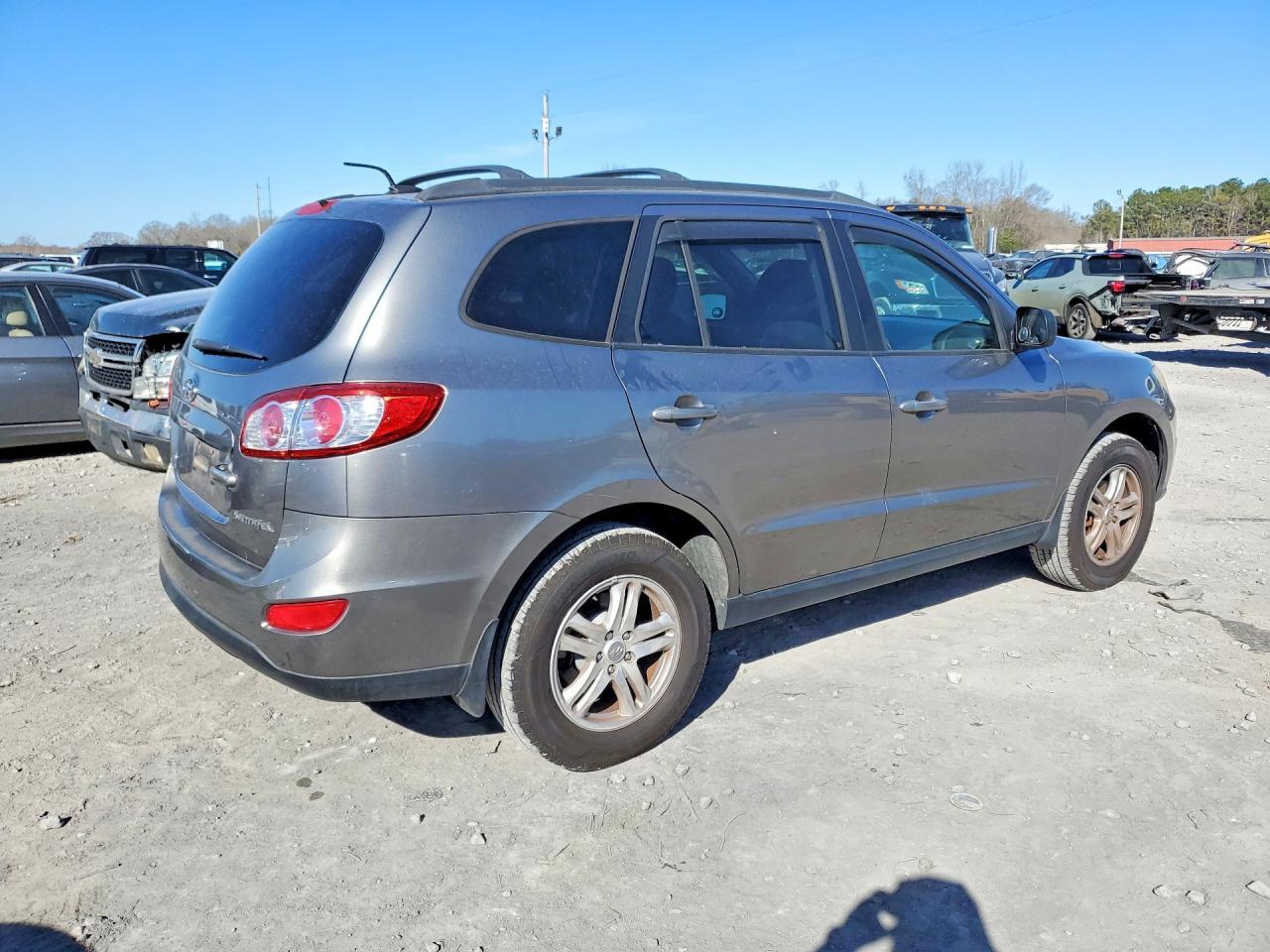 2011 Hyundai Santa Fe - Image 3