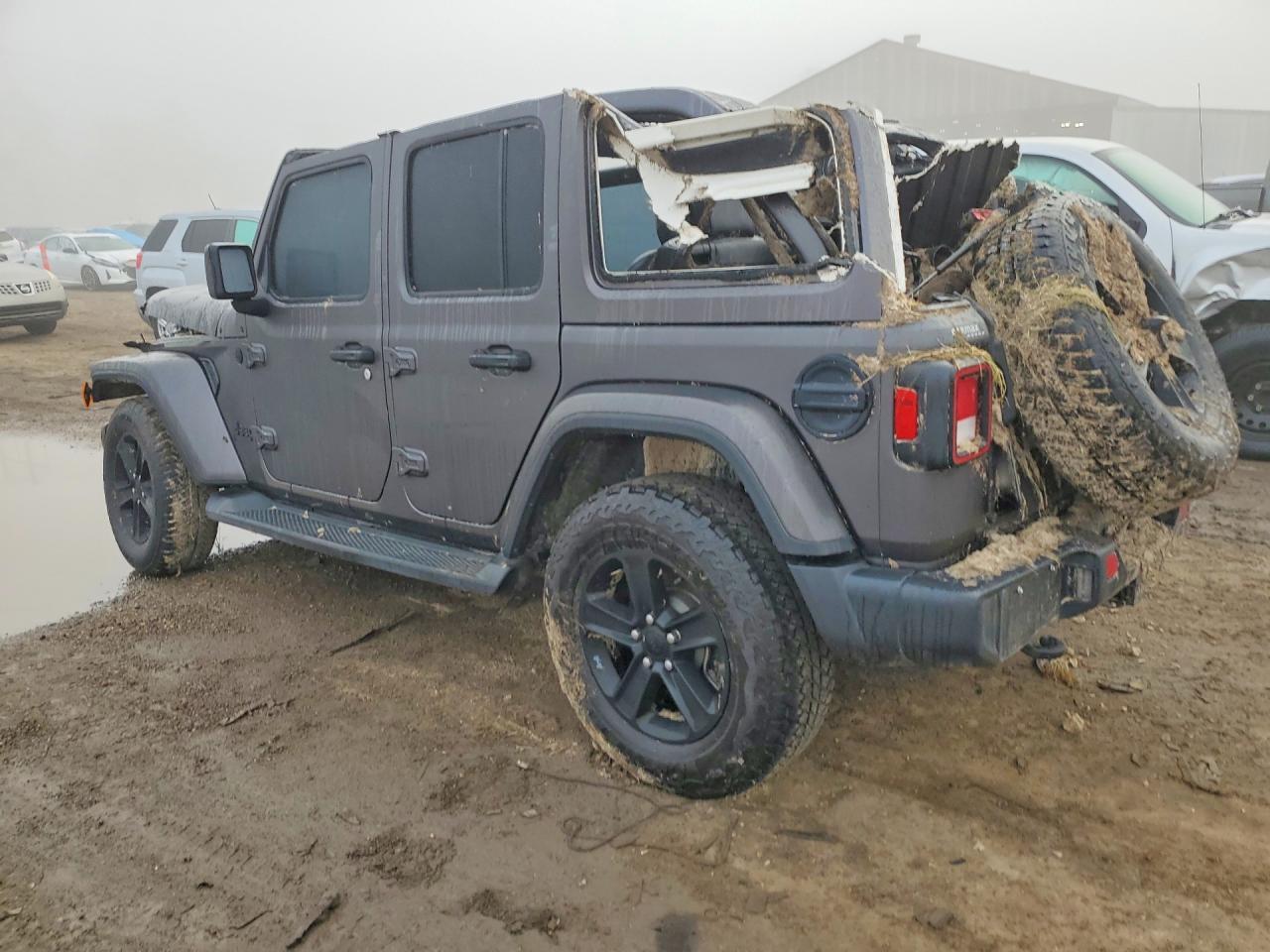 2021 Jeep Wrangler Unlimited Sahara - Image 2