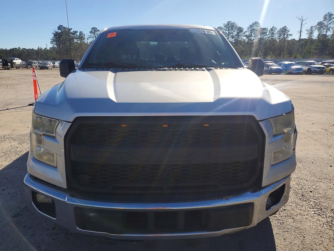 2015 Ford F150 Supercrew - Фото 5