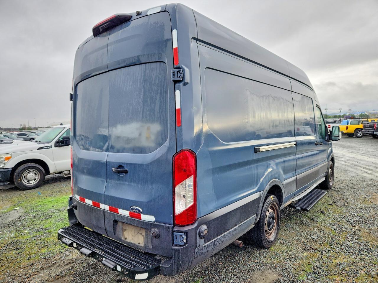 2020 Ford Transit T-250 Cargo ** Clean Title * Prior Fleet ** - Image 3
