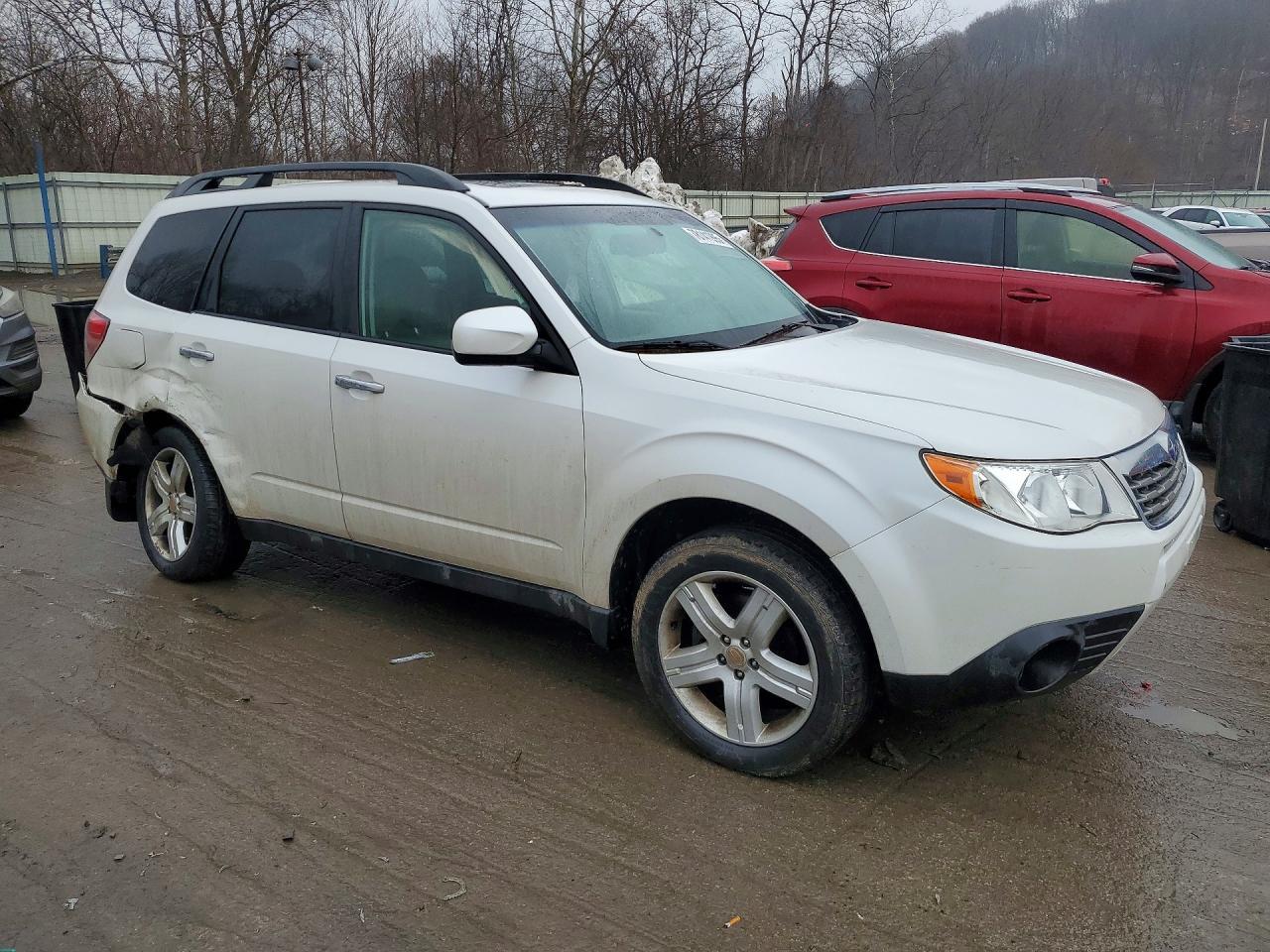2010 Subaru Forester 2.5X Premium - Фото 4