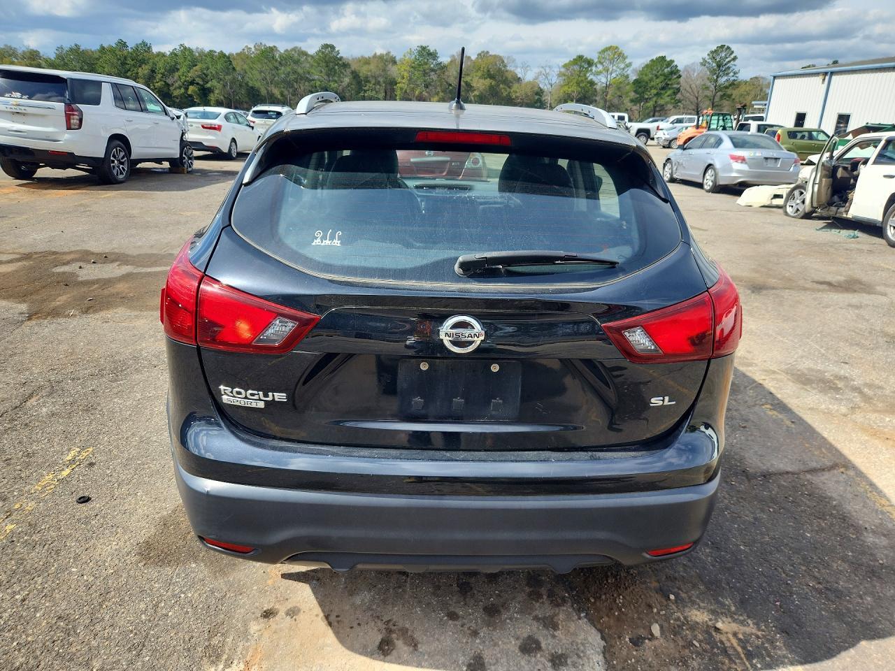 2017 Nissan Rogue Sport S - Фото 6