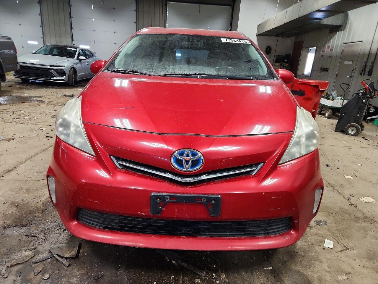 2013 Toyota Prius V Three - Фото 5