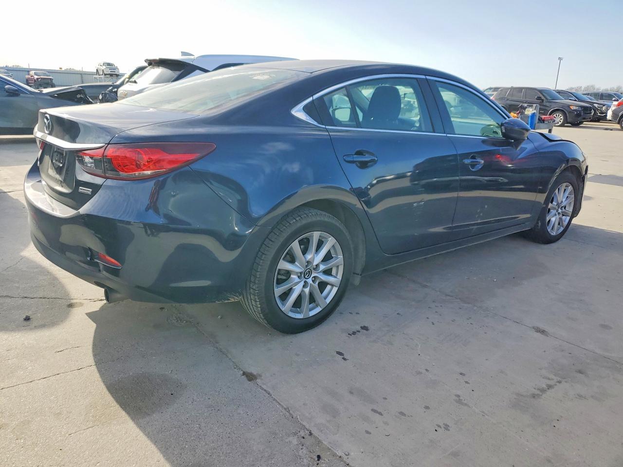 2016 Mazda 6 4D I - Image 3