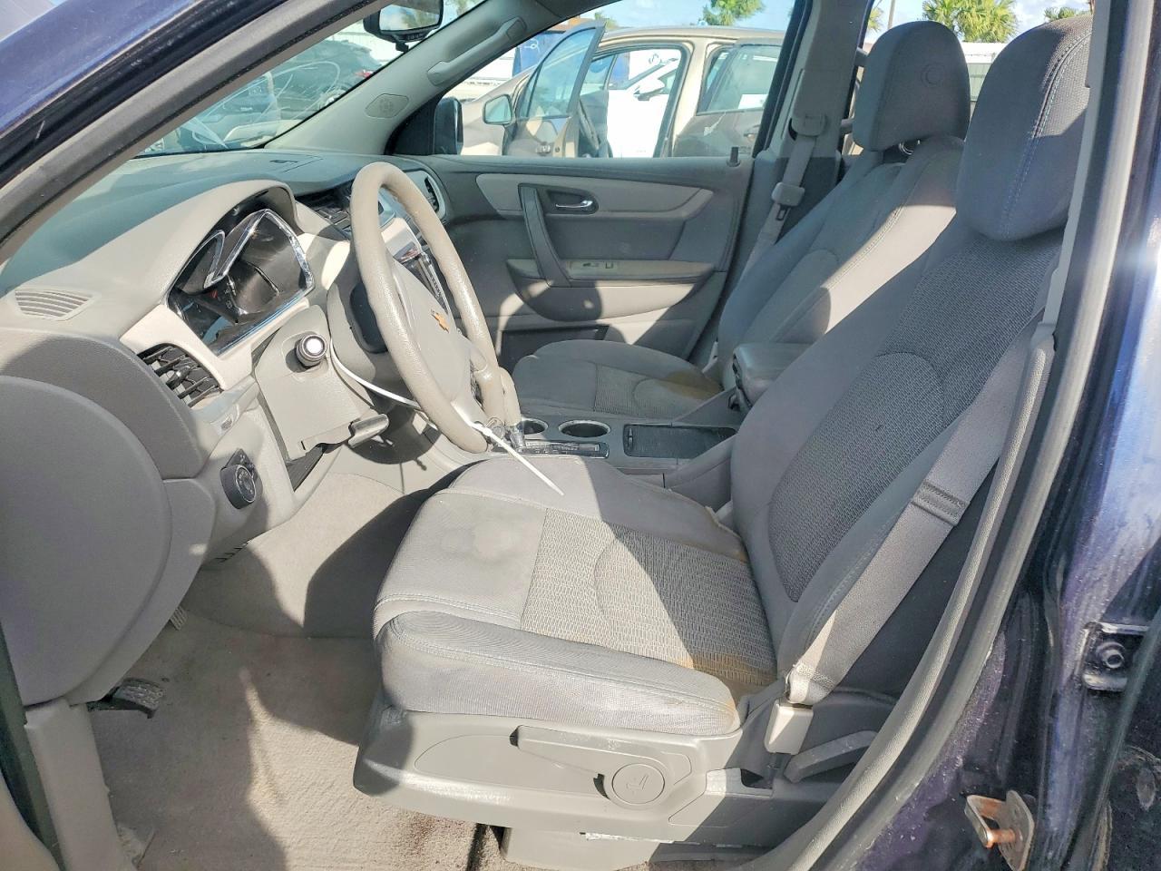 2015 Chevrolet Traverse Ls - Фото 7
