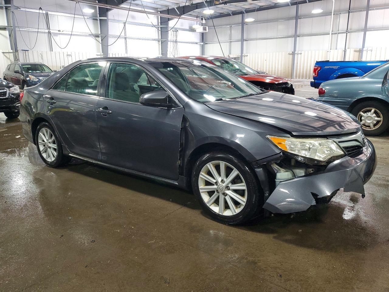 2012 Toyota Camry Xle - Фото 4