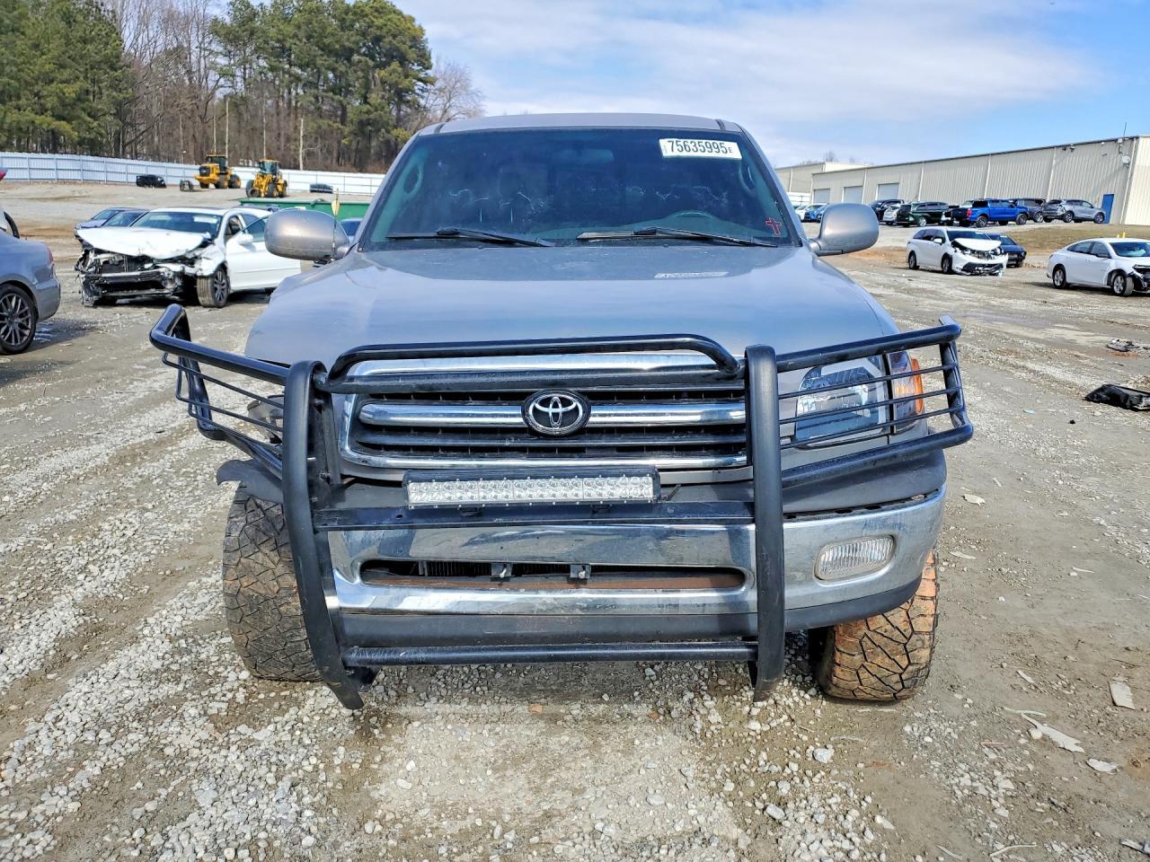2002 Toyota Tundra Access Cab Sr5 - Image 5