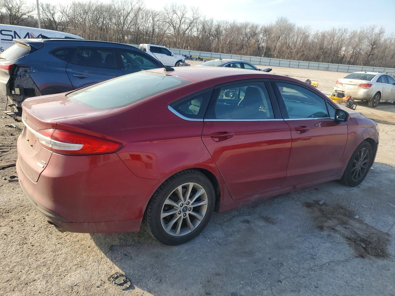 2017 Ford Fusion Se - Фото 3