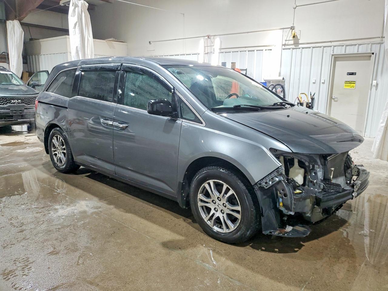 2013 Honda Odyssey Ex - Фото 4