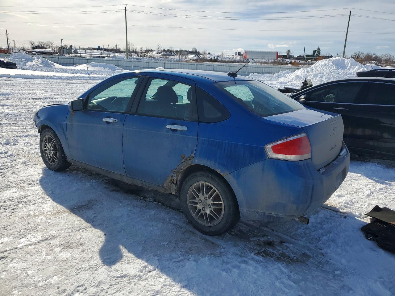 2010 Ford Focus Se - Image 2