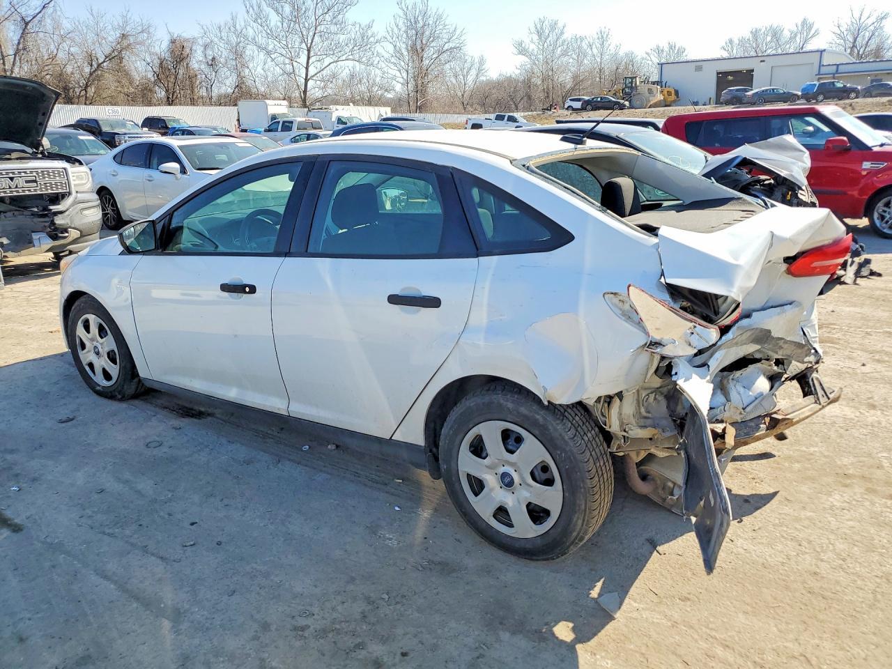2018 Ford Focus S - Фото 2