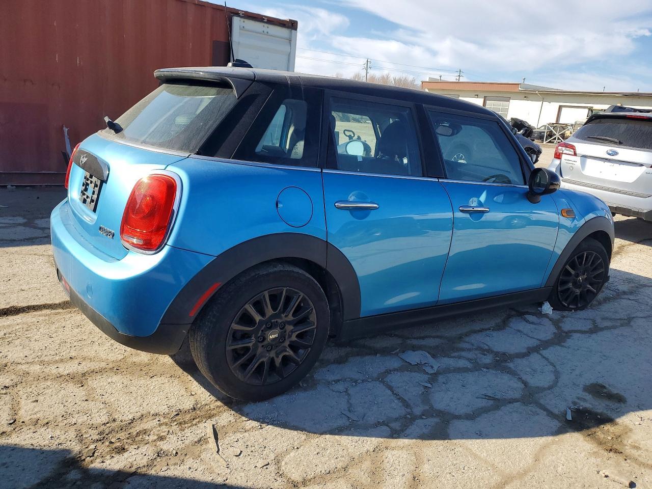 2016 Mini Cooper - Image 3