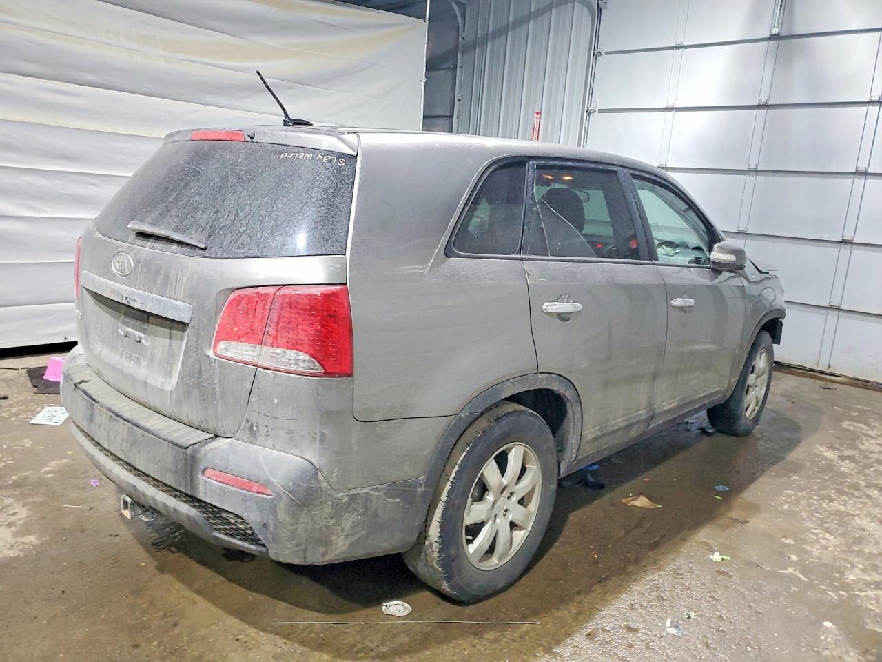 2012 Kia Sorento Lx - Фото 3