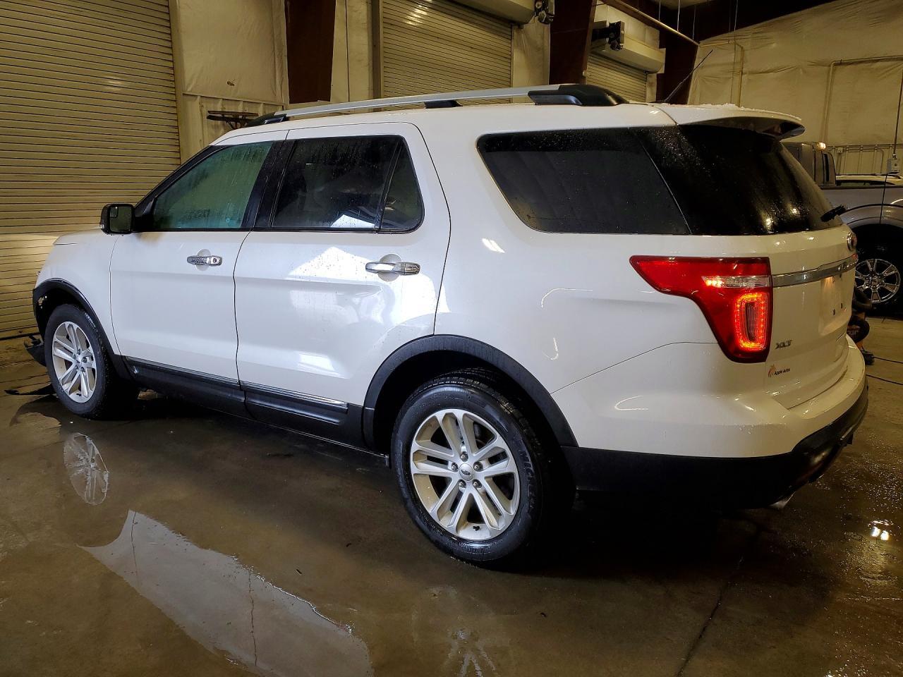 2014 Ford Explorer Xlt - Фото 2