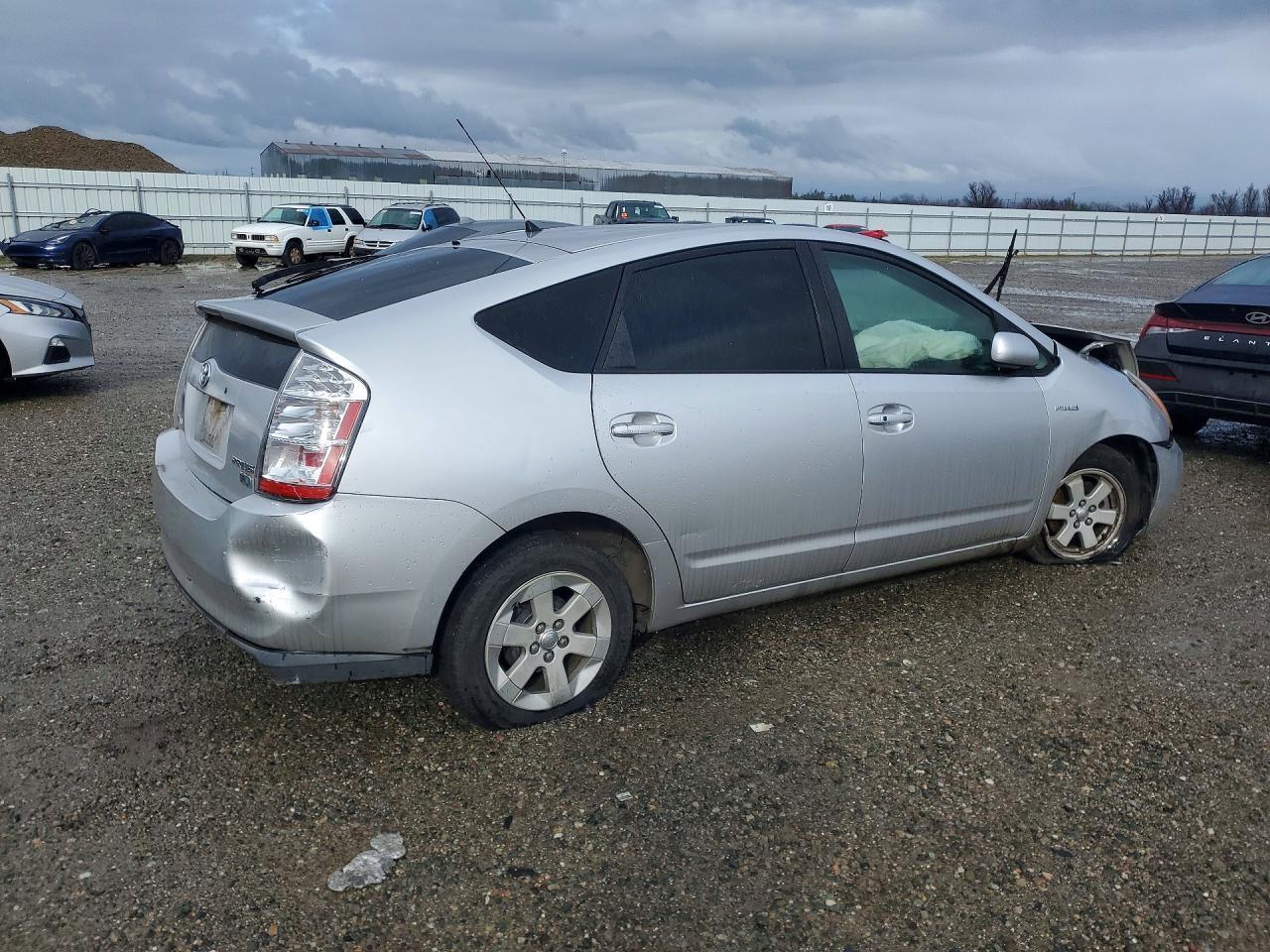 2007 Toyota Prius Base - Image 3