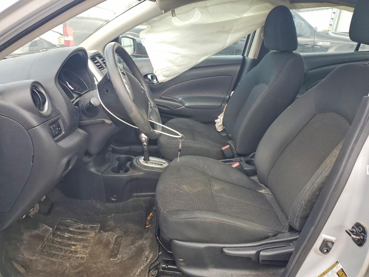 2019 Nissan Versa Sv - Фото 7