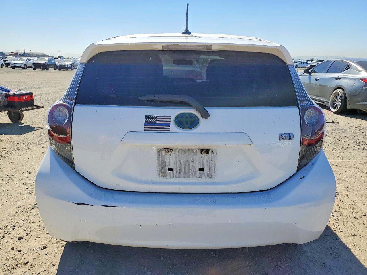 2013 Toyota Prius C Three - Image 6