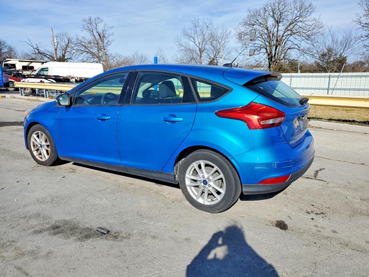 2015 Ford Focus Se - Image 2