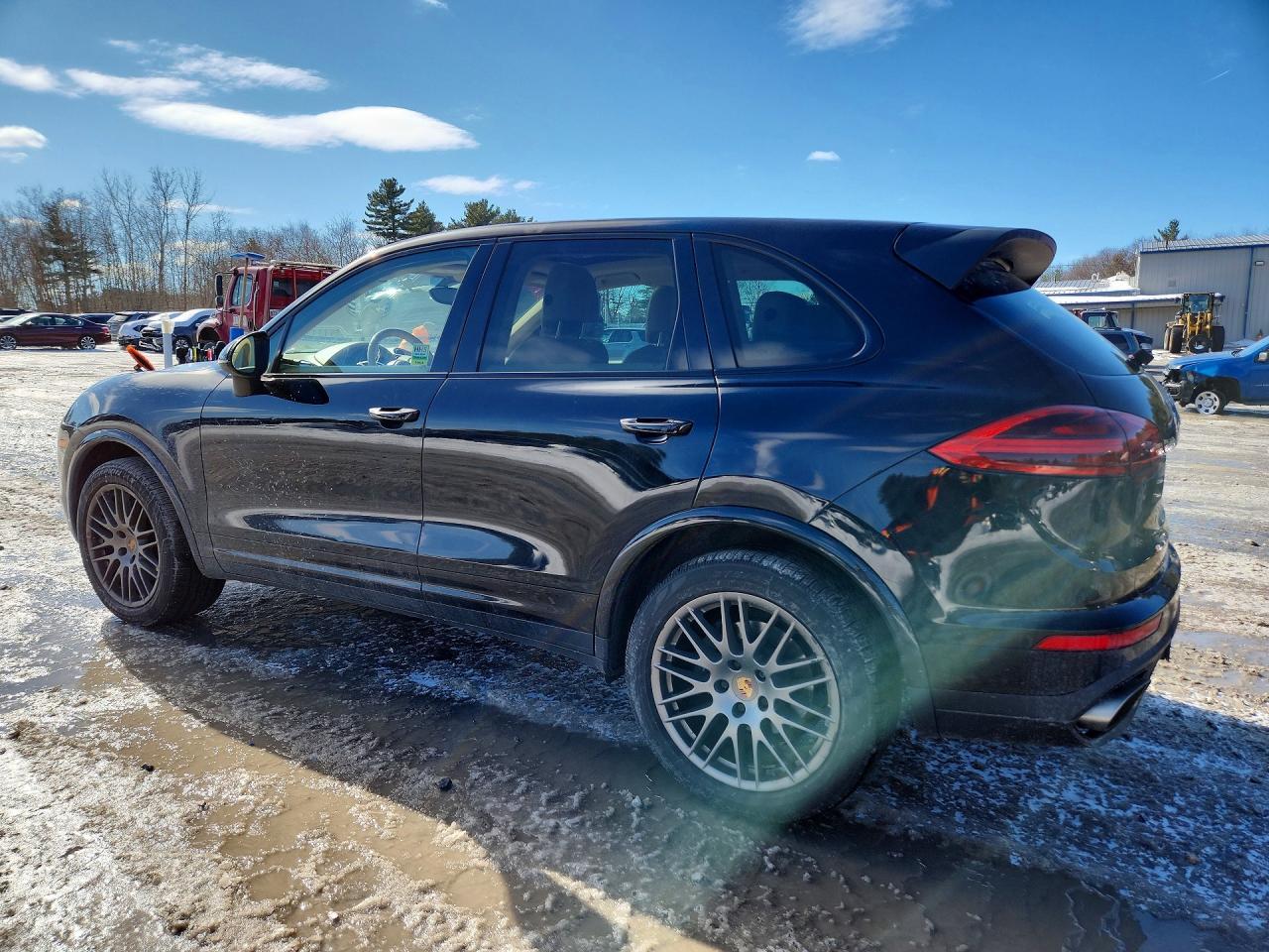 2017 Porsche Cayenne - Фото 2