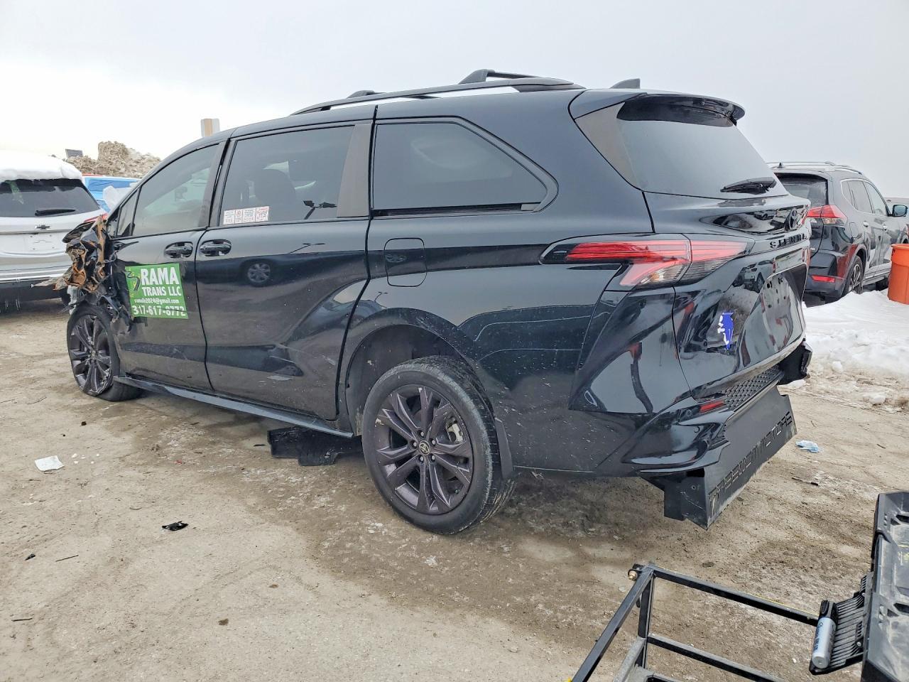 2021 Toyota Sienna Xse - Фото 2