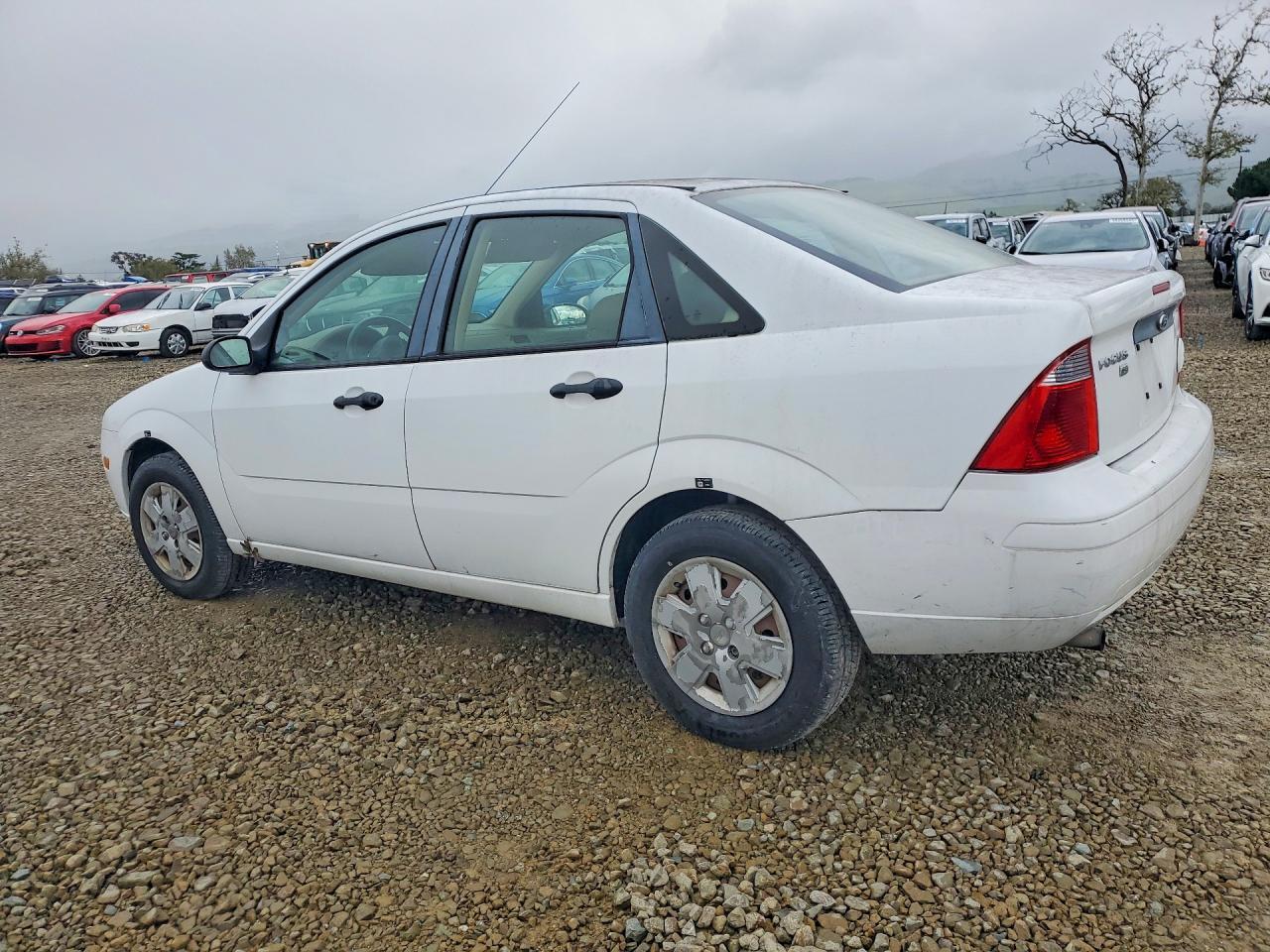 2007 Ford Focus Zx4 - Фото 2
