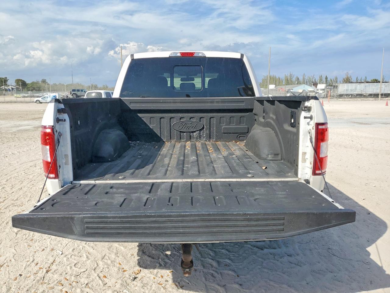 2019 Ford F150 Supercrew - Image 6