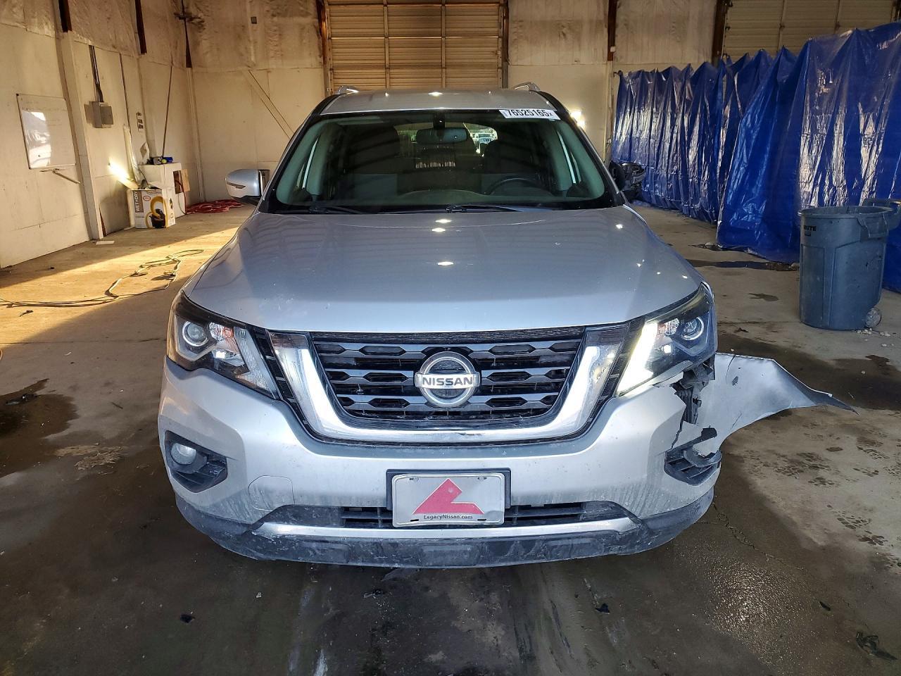 2019 Nissan Pathfinder S - Image 5