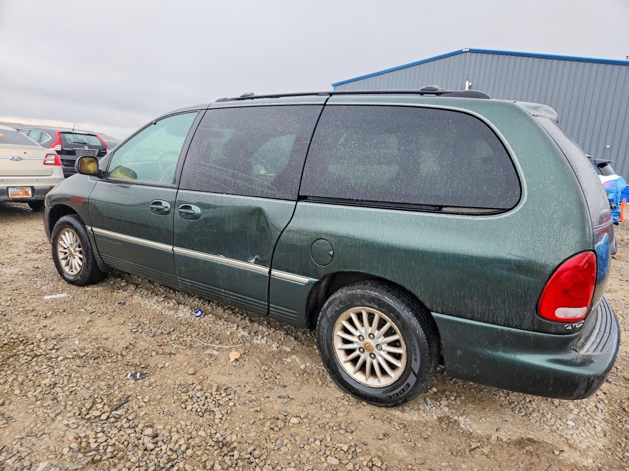 2000 Chrysler Town & Country Lxi - Фото 2