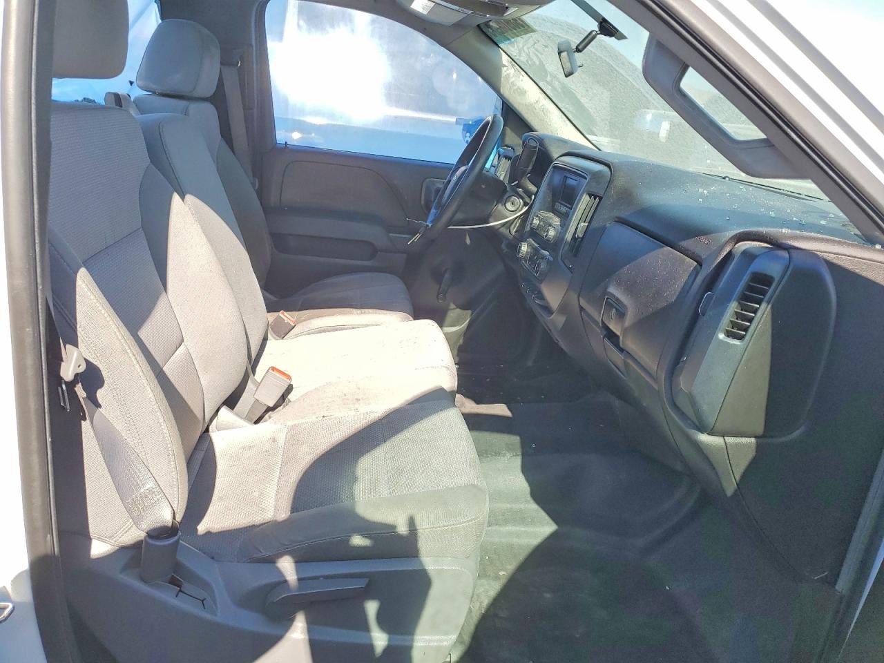 2016 Chevrolet Silverado C1500 - Фото 7