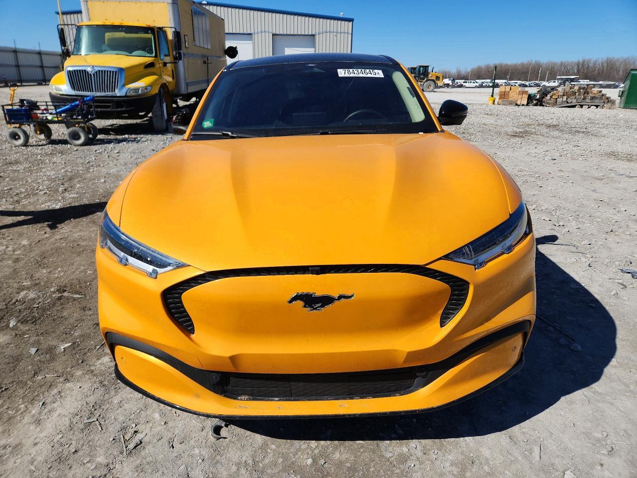 2023 Ford Mustang Mach-E California Route 1 - Фото 5