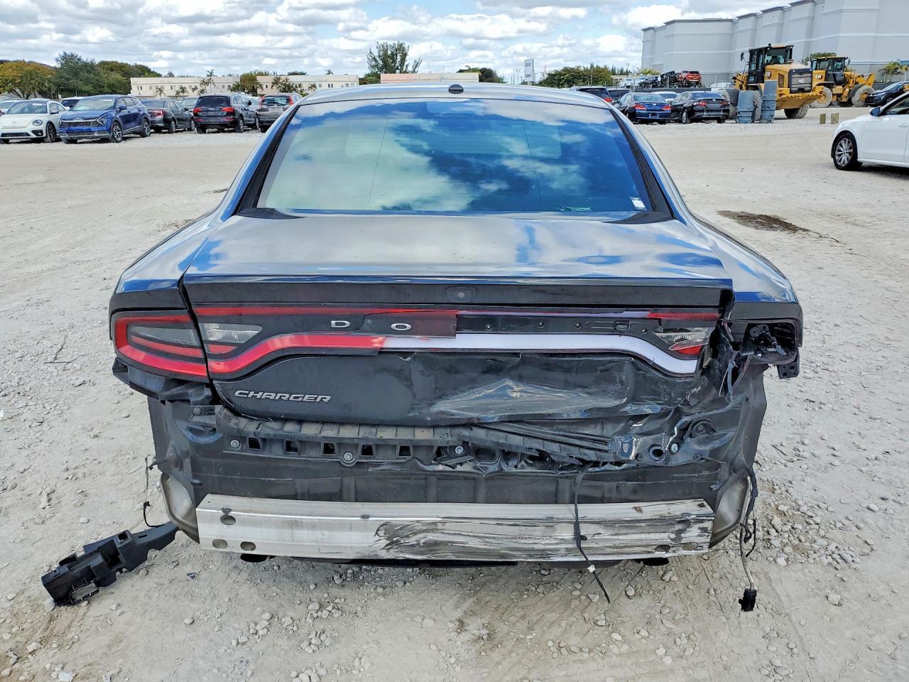 2021 Dodge Charger Sxt - Image 6