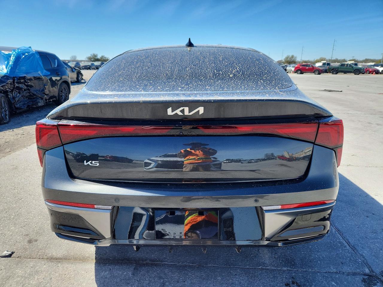 2025 Kia K5 Lxs - Image 6