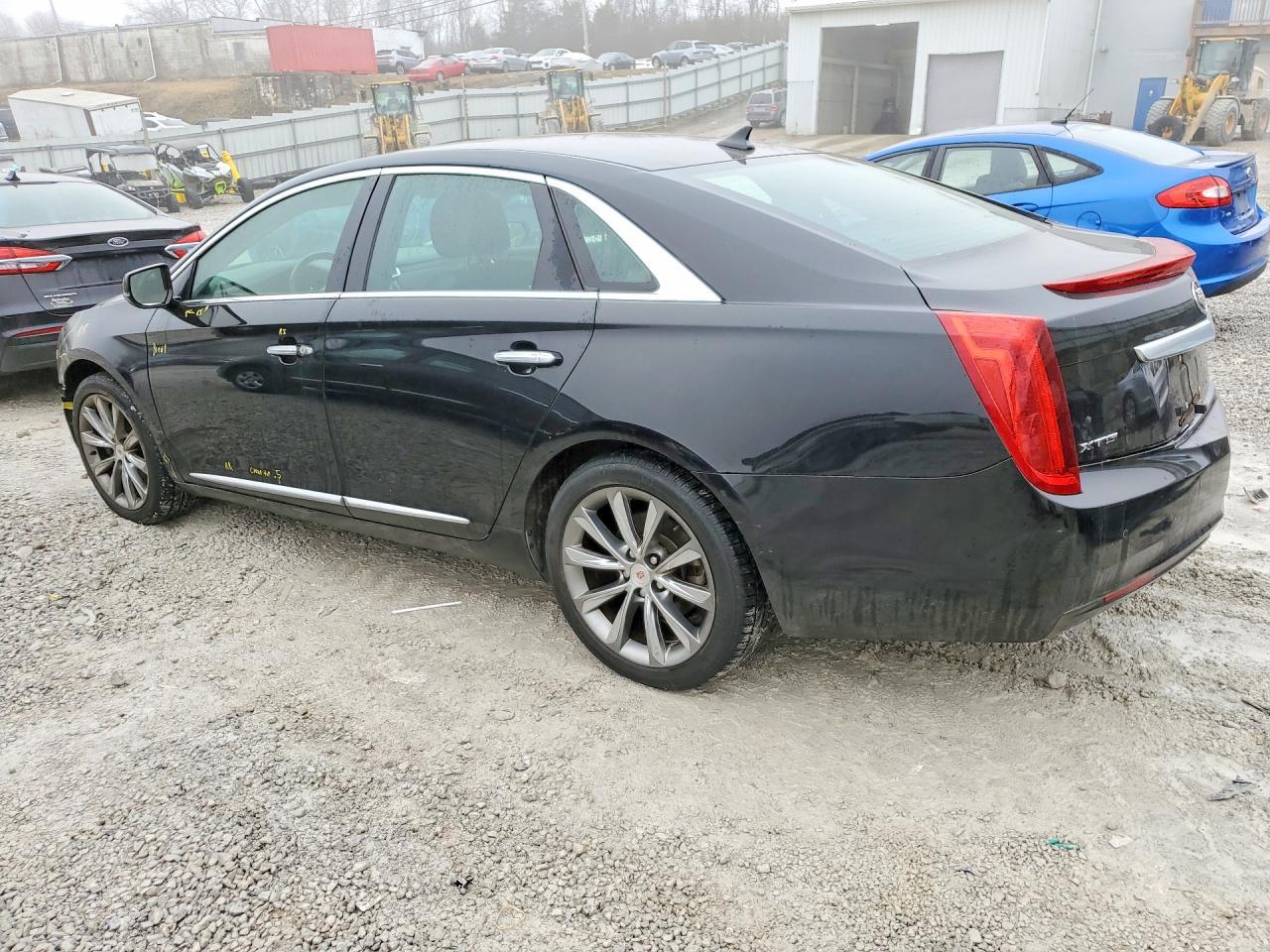 2013 Cadillac Xts - Image 2