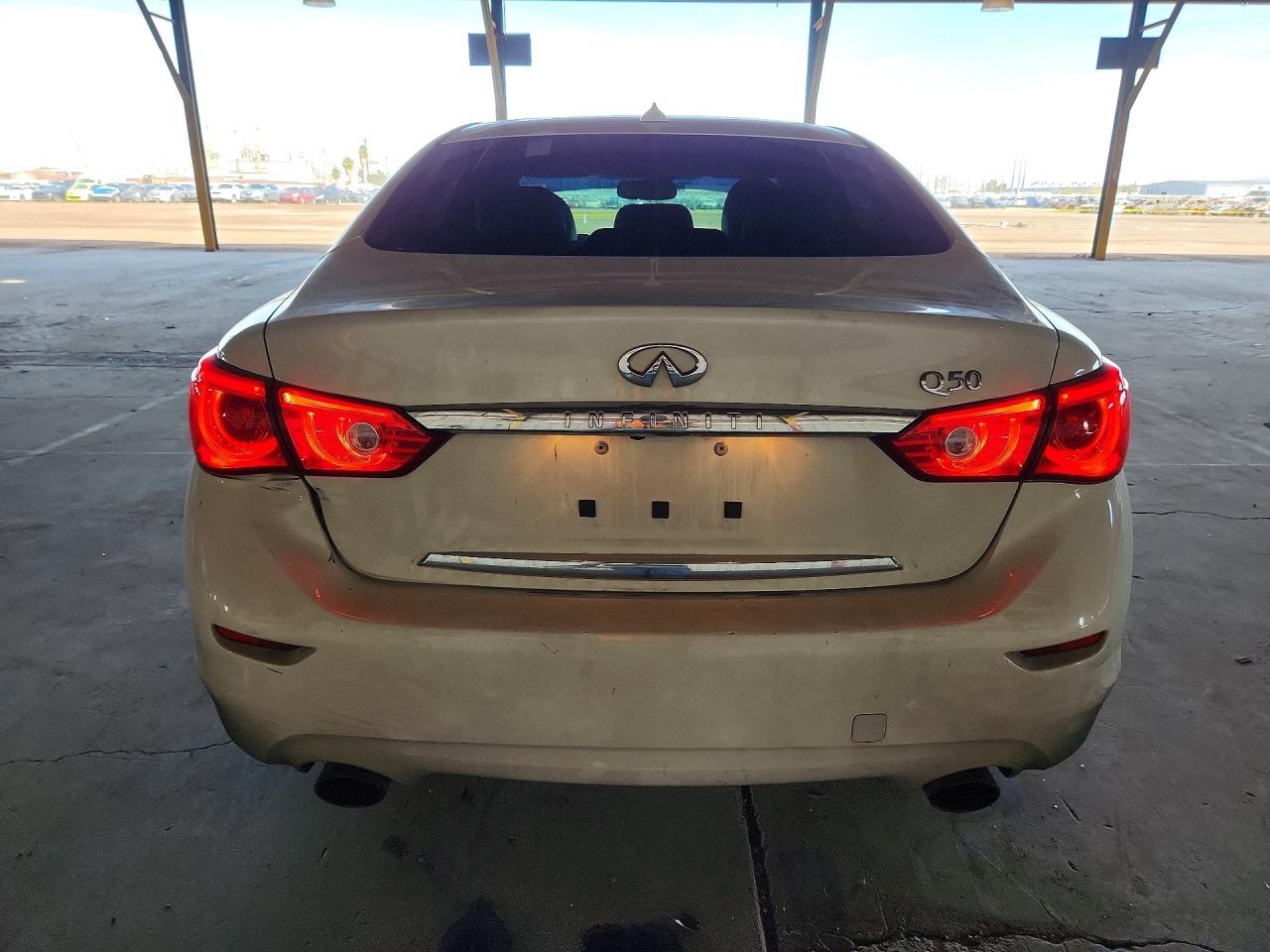 2017 Infiniti Q50 Base - Фото 6