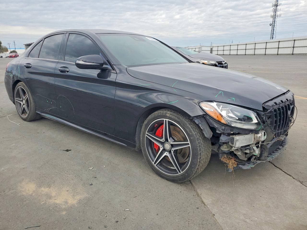 2017 Mercedes-Benz C 300 - Фото 4