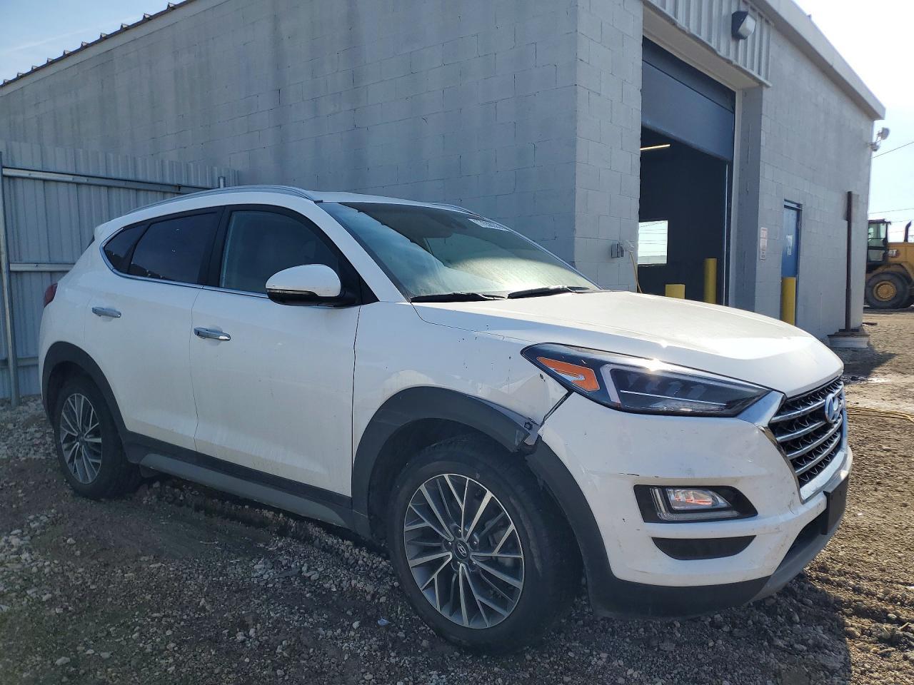 2021 Hyundai Tucson Limited - Image 4