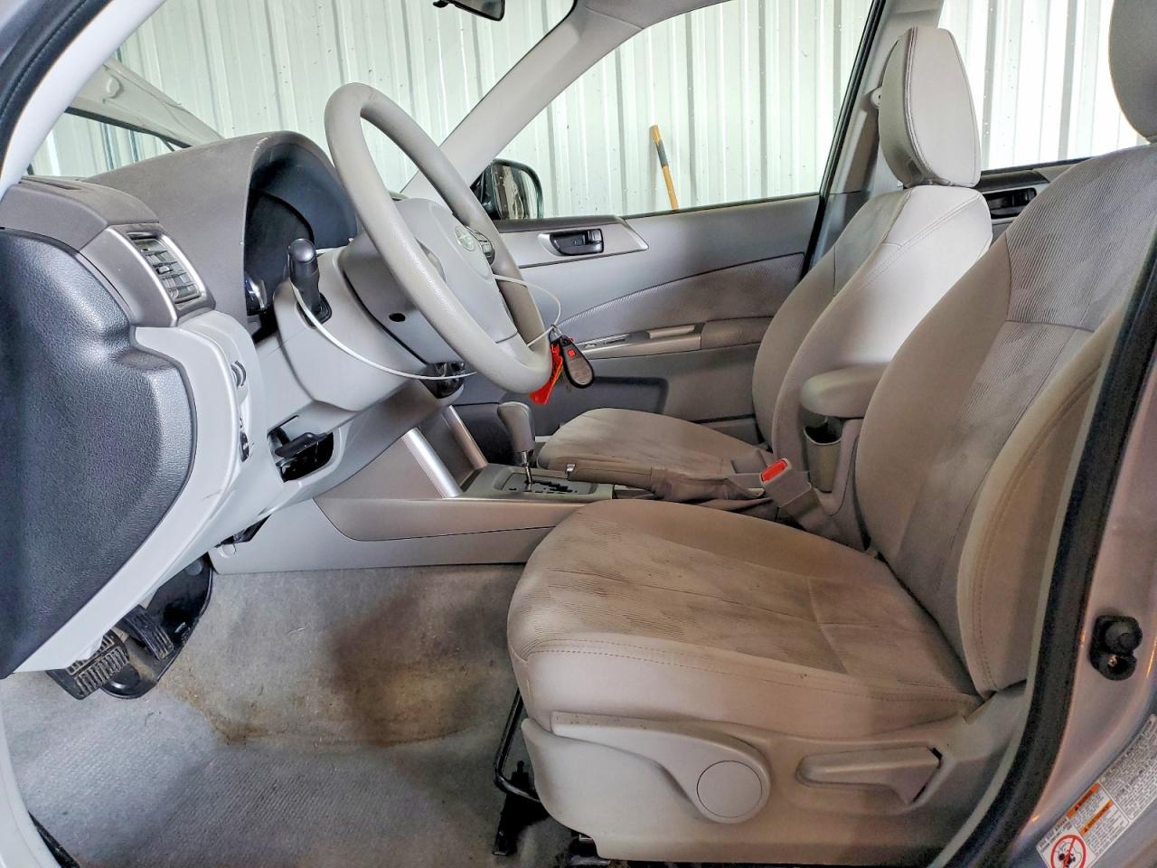 2010 Subaru Forester 2.5X - Фото 7