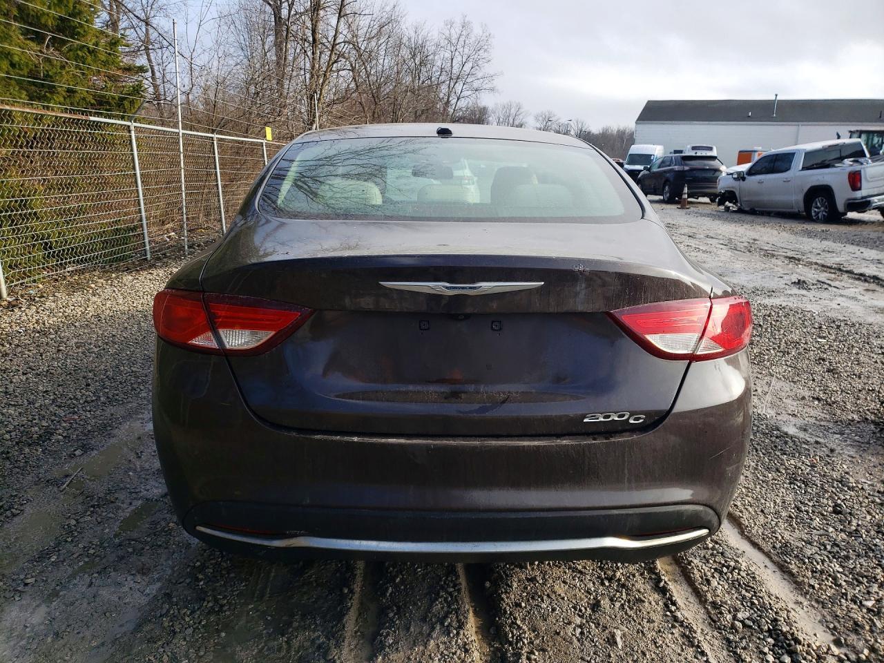 2015 Chrysler 200 C - Фото 6